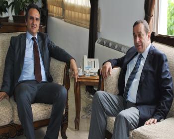 Başbakan Yardımcısı Denktaş, Dpö Müsteşarı Muhtaroğlu İle Bir Araya Geldi