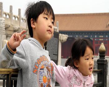 Çin'de 'şanslı' İkinci Çocuk, Tek Çocuk Politikasını Anlattı