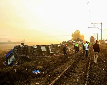 Çorlu’daki Tren Kazasında 24 Kişi Hayatını Kaybetti