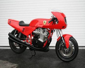 Dünyadaki tek  Ferrari motosiklet yeni sahibine kavuştu