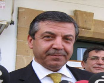 Ertuğruloğlu, Başbakan Küçük için At benzetmesi