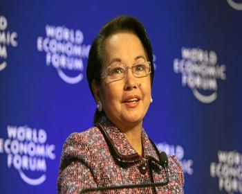 Filipinler'de Yolsuzlukla Suçlanan Eski Devlet Başkanı Arroyo Beraat Etti