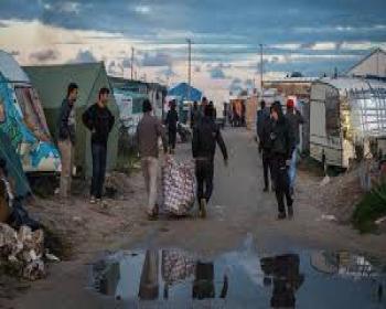 Fransa'nın Jungle Sığınmacı Kampının Tahliyesine Devam Ediliyor