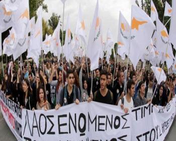 Güney’De Öğrencilerin Meclis Önündeki Protesto Eyleminde Arbede Yaşandı