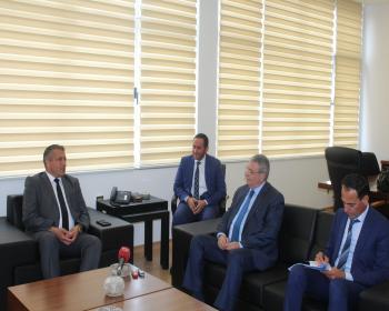 İçişleri Bakanı Evren, Gazimağusa Belediyesi’Ni Ziyaret Etti