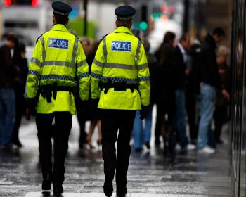 İngiliz Polisinden Hristiyan Toplumlara Tavsiye