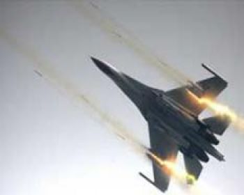 Nato, Libyayı yine bombaladı