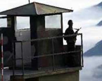 Rum Askeri Kktc sınırında nöbet tutmaya çekiniyor