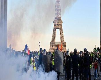 Sarı Yeleklilerin Eylemleri Fransa Turizmini Olumsuz Etkiledi