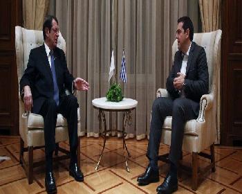 Tsipras:kıbrıs Müzakerelerinde Önemli Bir Dönüm Noktasındayız