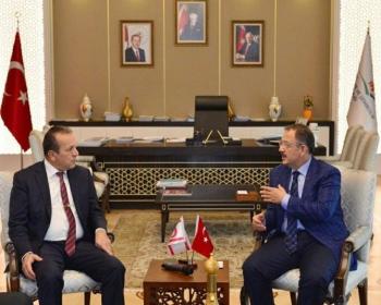 Turizm Ve Çevre Bakanı Ataoğlu Tc Çevre Ve Şehircilik Bakanı Özhaseki İle Görüştü