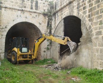 Gazimağusa Belediyesinden tarihi eser bakımı