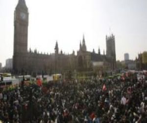 Londradaki protestonun bilançosu ağır