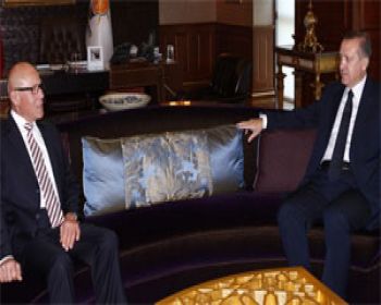 Tc Başbakanı Erdoğan, Talat ile bir araya geldi
