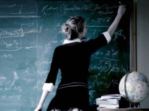 32 Yaşındaki Üniversite Hocasına Toplu Tecavüz