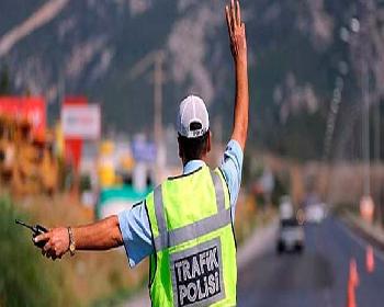 6 Bin 423 Araç Kontrol Edildi, 638 Sürücüye Ceza Kesildi