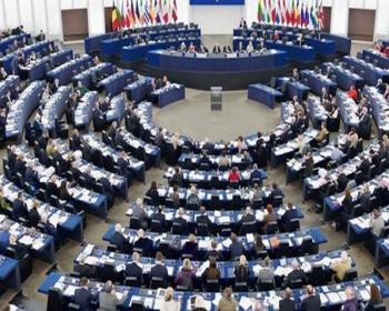 Ab Konseyi, Bazı Ülkelerin Schengen&#39;i Askıya Alma Uygulamasının 3 Ay Daha Uzatılmasına Karar Verdi