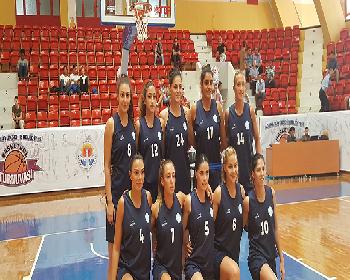 Adana’Da Kktc Rüzgarı