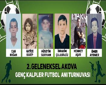 Akova’Da Gençler Anılıyor