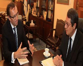 Anastasiadis, Eide İle Görüştü