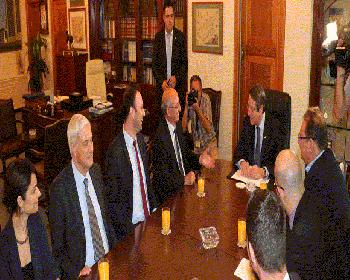 Anastasiadis Tdp Heyetini Kabul Etti