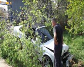 Yıkamacıya bırakılan araç evin bahçesinde bulundu