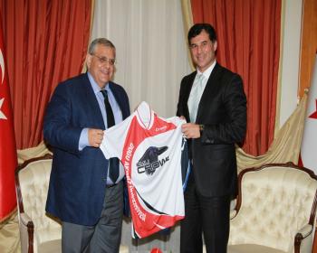 Başbakan Özgürgün, Daü Heyetini Kabul Etti