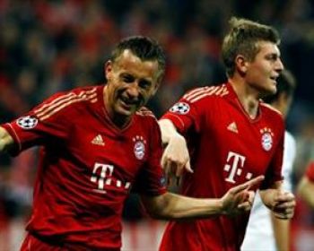 Bayern 2 de 2 yaptı