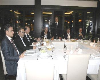 “Belediye Ve Özel Sektör”