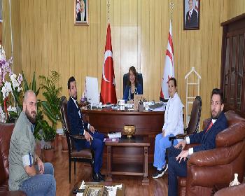 Besim, Sendika  İle Hemşirelerin Sorunlarını Görüştü