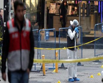 Beyoğlu&#39;ndaki Terör Saldırısıyla İlgili Gözaltındaki 5 Kişiden 1&#39;i Tutuklandı