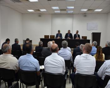Çavuşoğlu, Belediye Başkanlarıyla Bir Araya Geldi