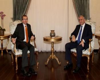 Cumhurbaşkanı Akıncı, Kıbrıs Özel Danışmanı Eıde İle Görüştü