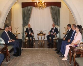 Cumhurbaşkanı Akıncı, Kılıçdaroğlu Ve Beraberindeki Heyeti Kabul Etti