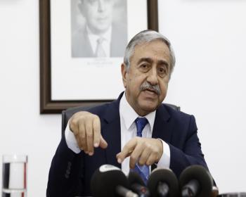 Cumhurbaşkanı Akıncı Yurda Döndü (2-Son)