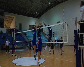 Daü, Çamlık’In Bileğini Büktü