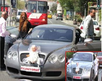 Demet düğün olayını abarttı