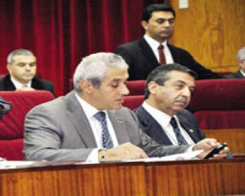 Denktaş, Meclisi Kapatın