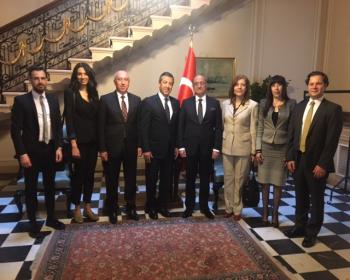 Dışişleri Bakanı Ertuğruloğlu, Londra&#39;da Temaslarda Bulundu 