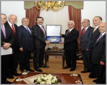 EROĞLU, TOBB ve HEYETİNİ KABUL ETTİ.