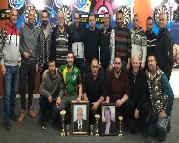 Esiner, Okları İle Esti