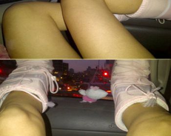 Esra-Ceyda kardeşler trafiği kilitledi!