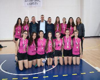 Filede Çanakkale Ve Erenköy Şampiyon