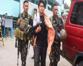 Filipinler&#39;de Hapishane Baskını  