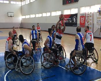 Gaü Engelliler Umudunu Sürdürdü (7268)