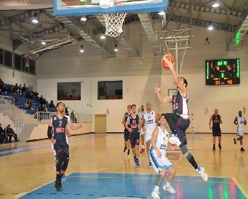 Girne Derbisi, Girne Üniversitesinin (84-78)