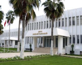 Güney Kıbrıs’A Sırbistan’Dan Gelen Çocuk Gösteri Grubunun Geri Gönderilmesi