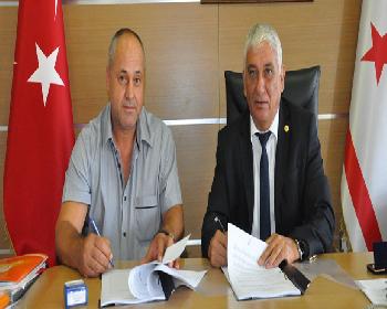 Güzelyurt Iıı.etap Asfalt Yapımı İçin Sözleşmeler İmzalandı