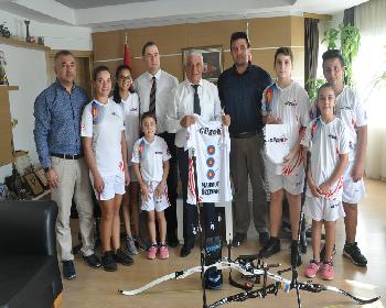 Güzelyurt Okçuluk Derneği’Nden Özçınar’A Ziyaret