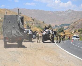 Hakkari&#39;de Terör Saldırısı